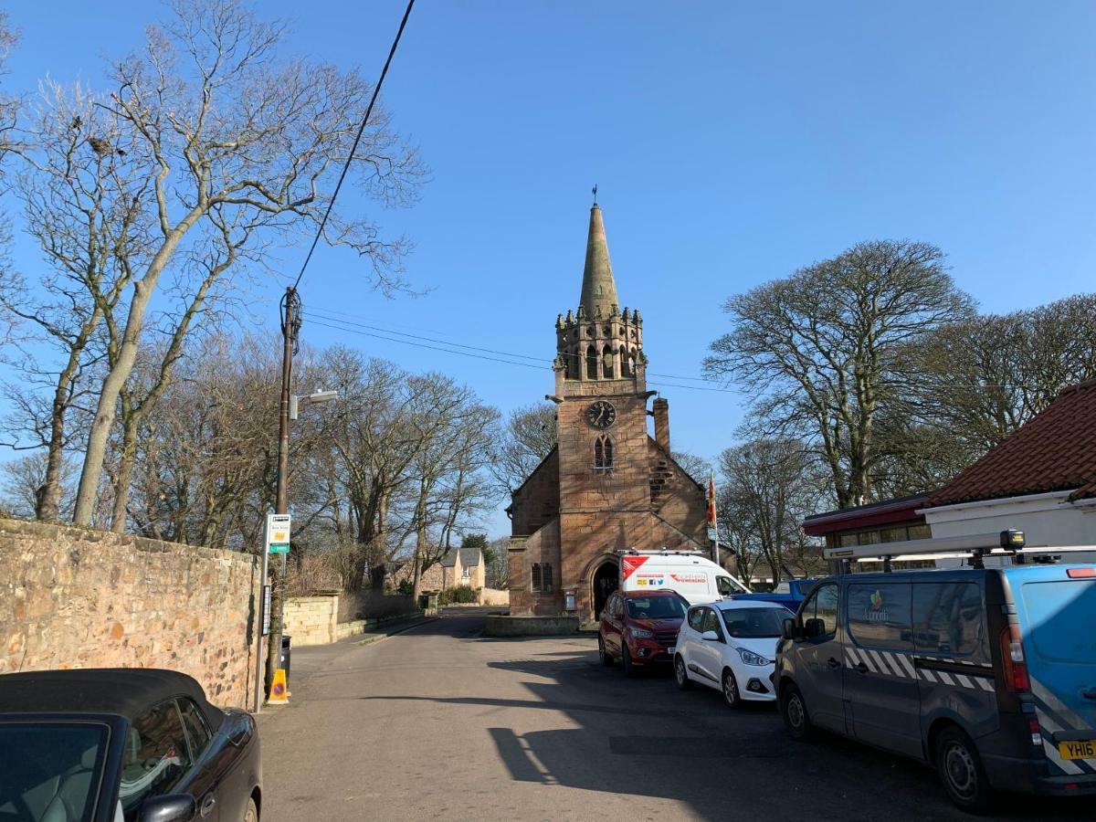 Apartament Church View / The Craster Arms In Beadnell Zewnętrze zdjęcie